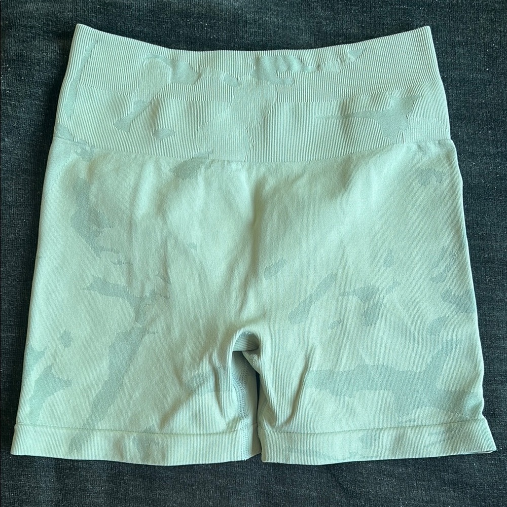 AUROLA camo medium